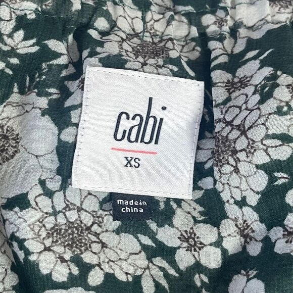 CAbi Green Floral Boho Flowy Peasant Blouse Style 3765 Sz XS - Picture 6 of 8